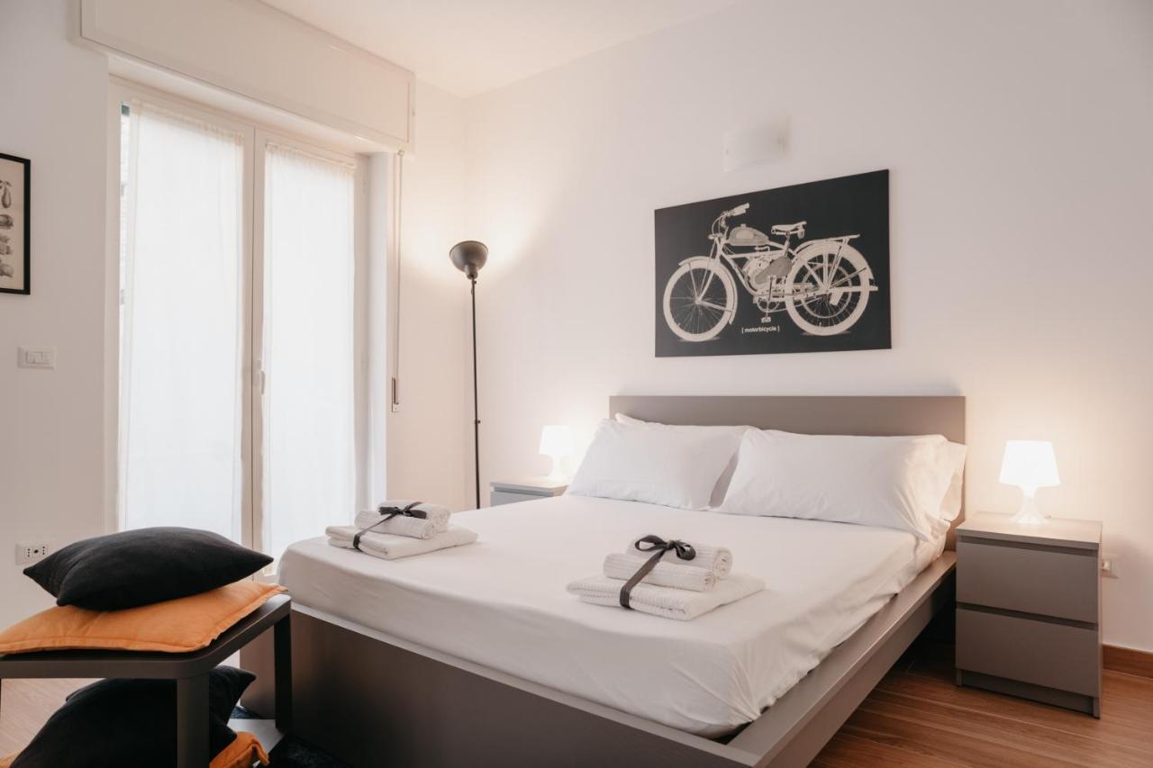 Brombeis Aurea By Casanapoletana - Town Center Apartment Наполи Екстериор снимка